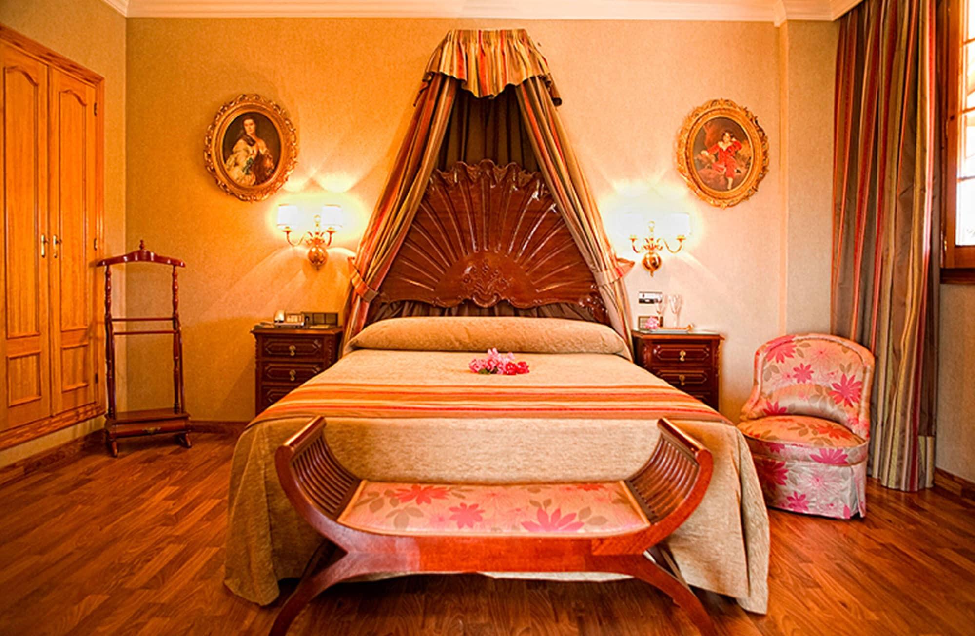 Hotel La Cueva Park
