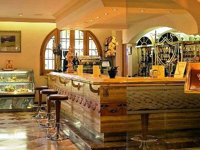 Hotel La Cueva Park 4*